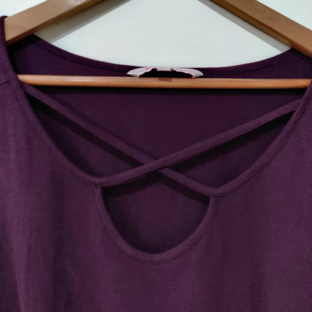 Dark purple top - Picture 4 of 5